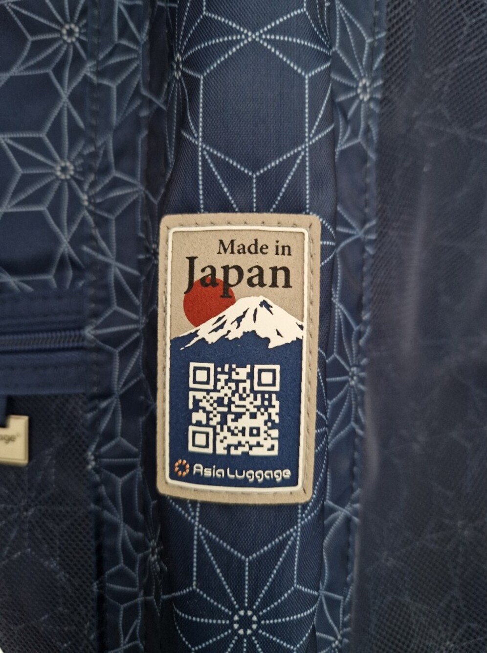 Asia Luggage Carry On Suitcase - Picture 7 of 12